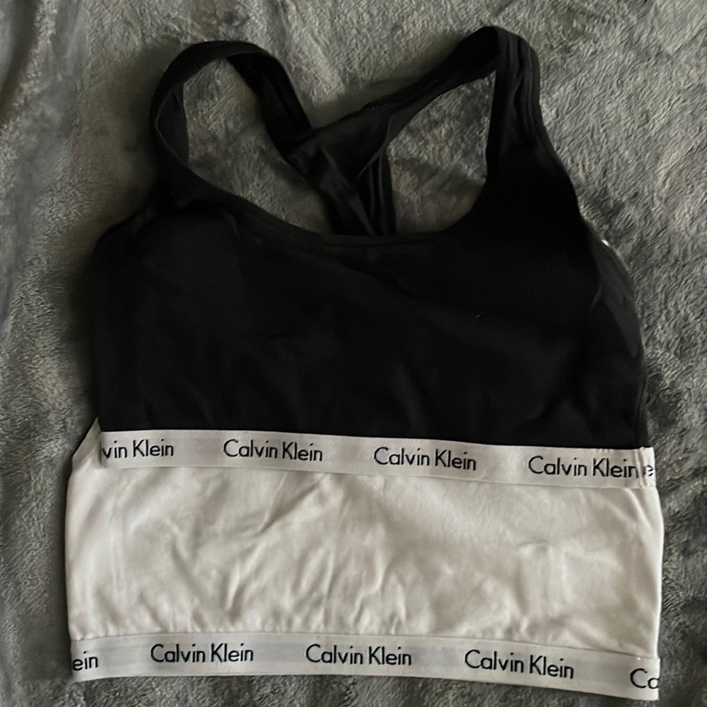 Calvin Klein Sports Bra